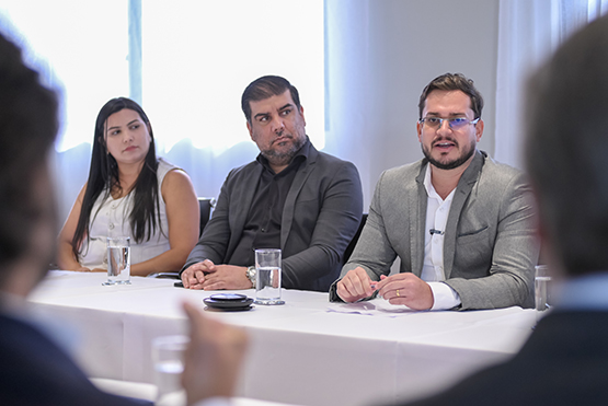 Prefeitos dos municípios do Agreste Meridional. Foto: Alysson Maria.